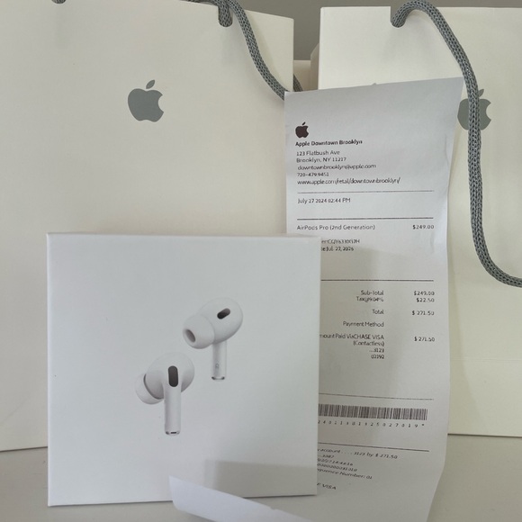 Apple Other - Apple AirPods Pro with White Finish